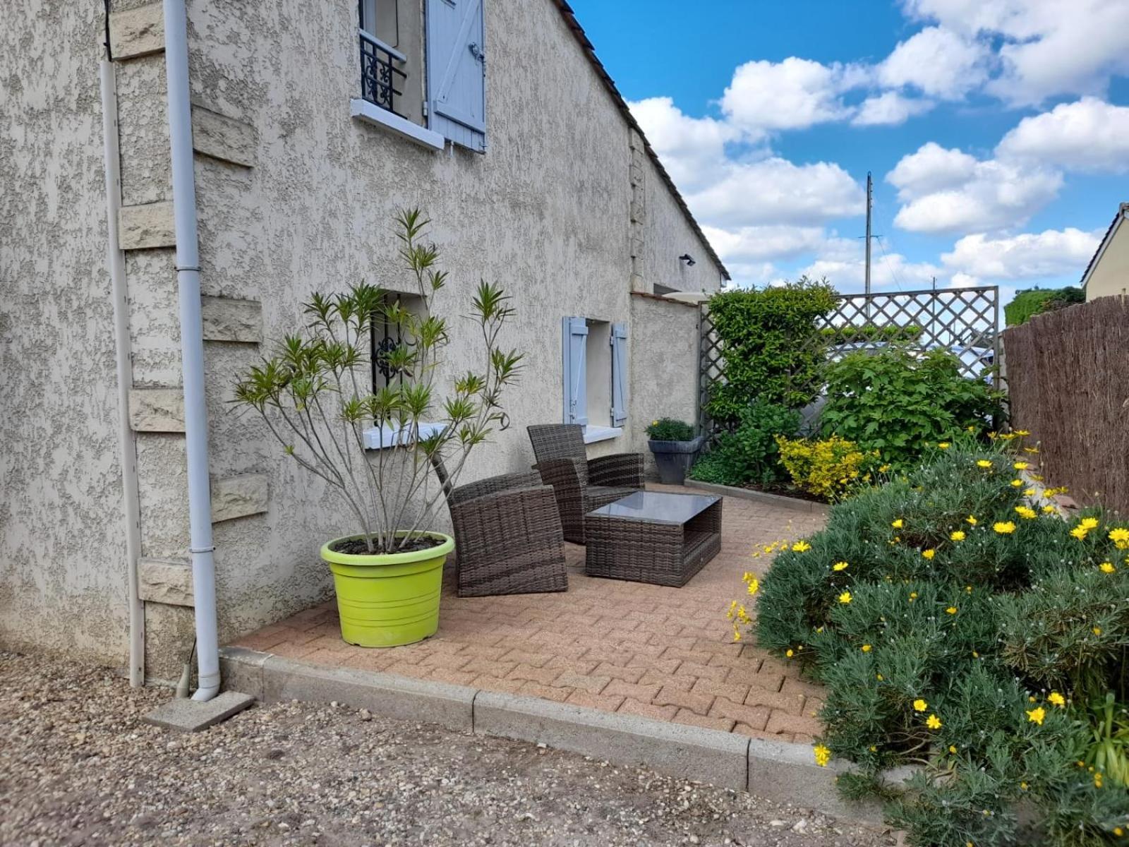 Porte Du Vignoble Sejour A Libourne Exterior photo