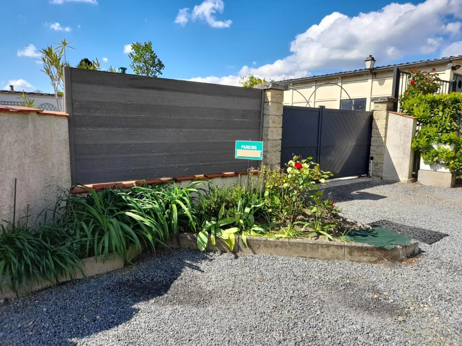 Porte Du Vignoble Sejour A Libourne Exterior photo